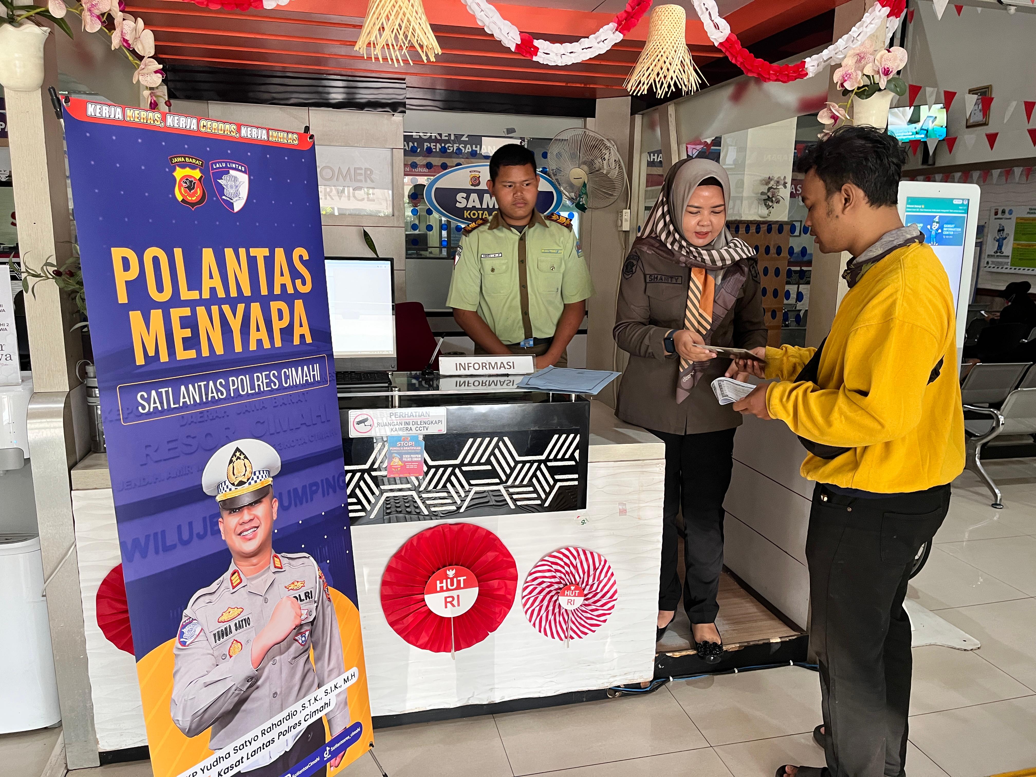 Polantas Menyapa, Samsat Cimahi Berupaya Tumbuhkan Kesadaran Tertib Berlalu Lintas