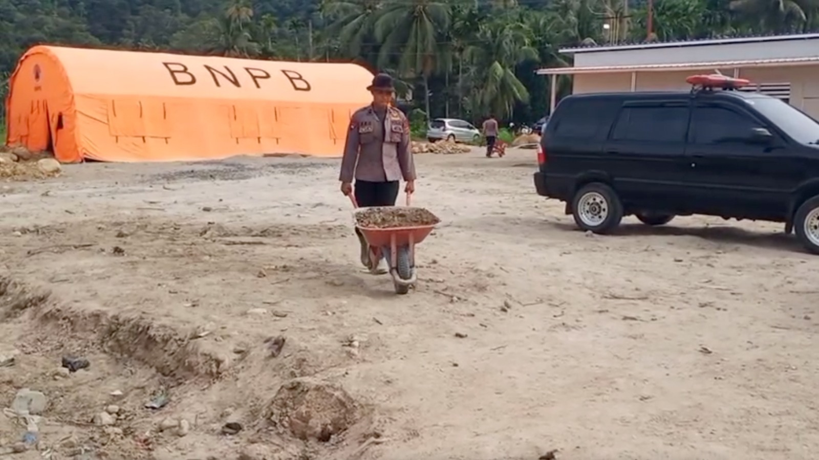 Pembangunan Huntara Sumbar Tunjukkan Perkembangan Signifikan