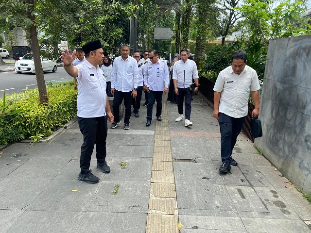DKIS Kota Cirebon Studi Penataan Jaringan Fiber Optik SJUT