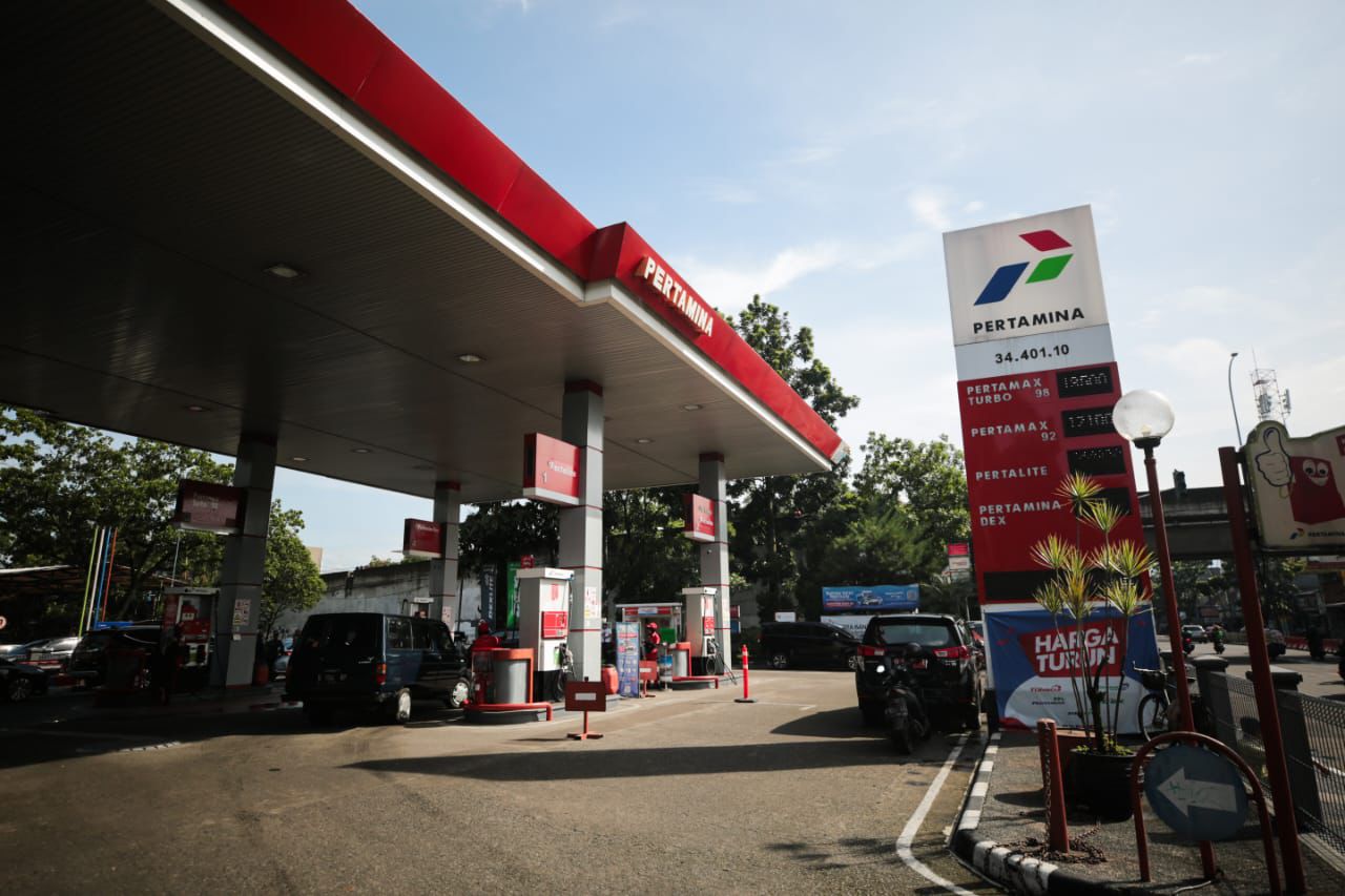 Tak Perlu Deg-degan, Farhan Pastikan Suplai BBM dan BBG Kota Bandung Terjaga 