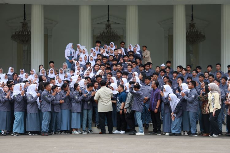 Forum OSIS Jawa Barat Antusias Temui Presiden di Istana Negara