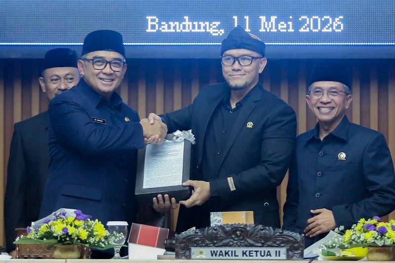 Bagian dari Mekanisme Konstitusi, DPRD Sampaikan Rekomendasi atas LKPJ Wali Kota Bandung 2025